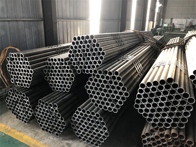 江西小口径厚壁无缝钢管
